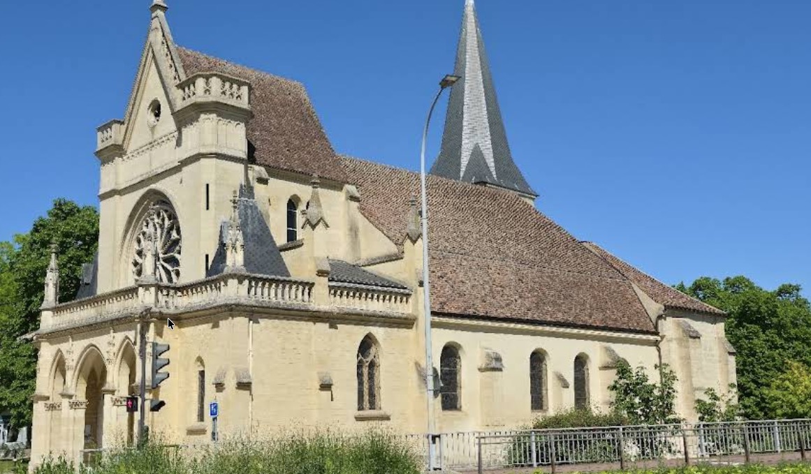 Artisan vitrier Chatou - Remplacement de vitre cassée et bris de glace
